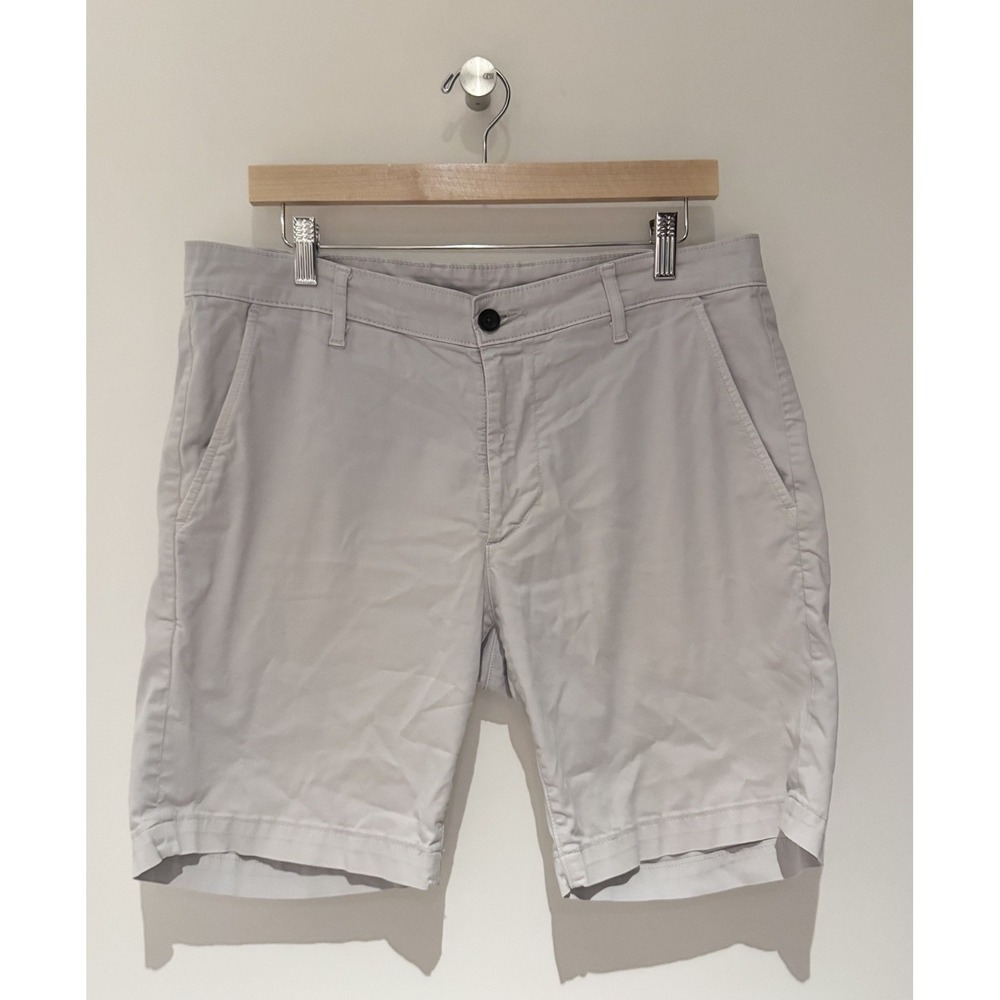 Men's Adriano Goldschmied AG Khaki Shorts Size 34